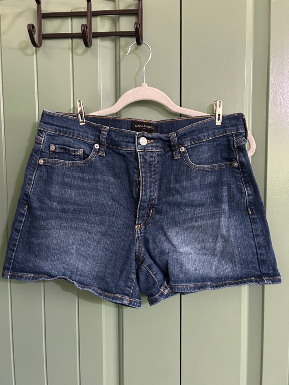 Banana Republuc denim shorts